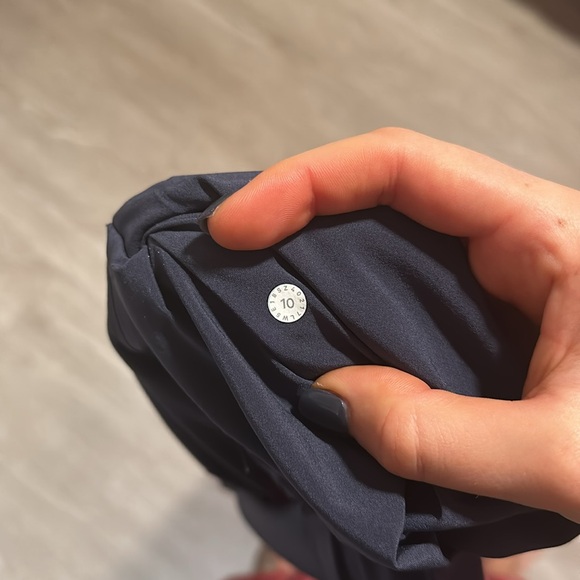 lululemon Women’s Noir Pant - Picture 6 of 6